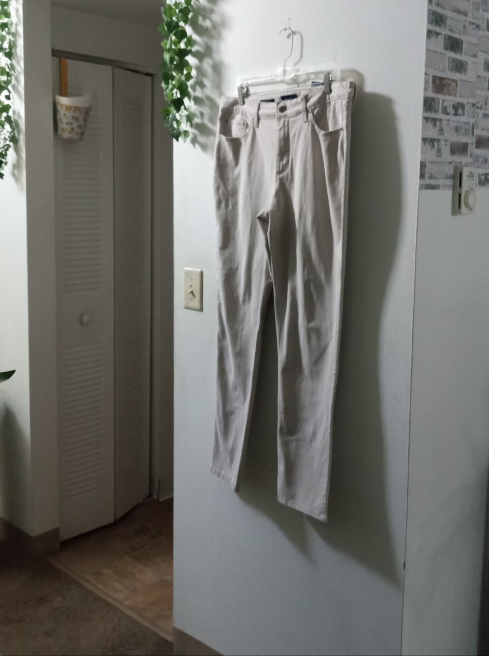 Charter Club Khaki Pants in Light Beige NWT Size 14